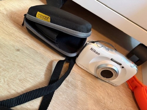 Nikon s33 digitalkamera - digitalkamera, weiß